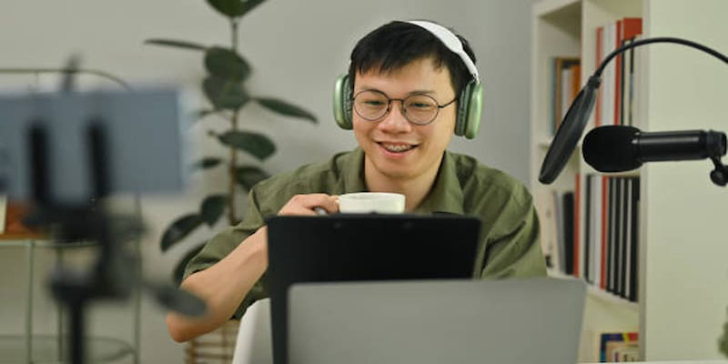 BLV Giàng A Pháo có sức hút trên MXH