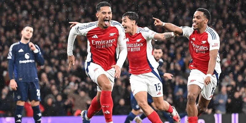 Chiến thắng không tưởng của Arsenal trước Real Madrid đã tiếp thêm sức mạnh cho họ trong cuộc đua vô địch cúp C1 Châu Âu