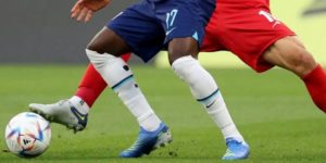 Tại Sao Tất Của Cầu Thủ Bóng Đá Lại Dài Hơn Bình Thường?